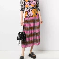 Karl Lagerfeld K/Ikonik bucket bag