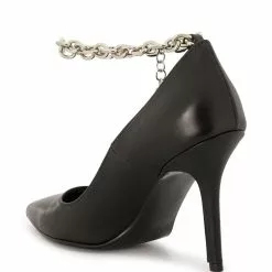 Karl Lagerfeld Manoir ankle chain leather pumps