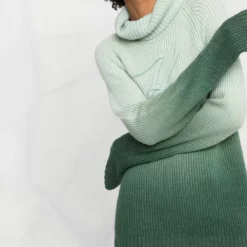 Karl Lagerfeld appliqué-logo gradient jumper