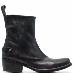 Karl Lagerfeld low-heel leather boots