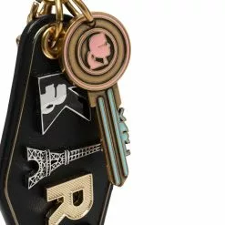 Karl Lagerfeld K/Ikonik Eve hotel keychain