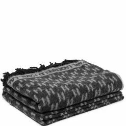Karl Lagerfeld logo print blanket